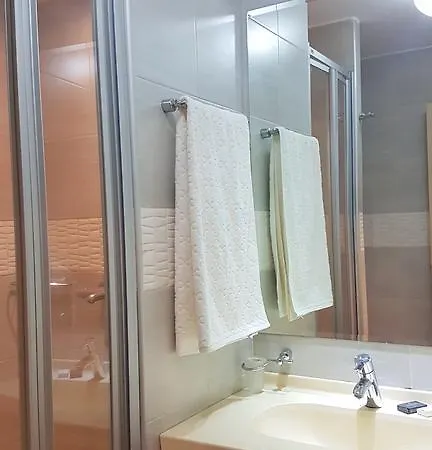 Suncani Vrhovi شقة